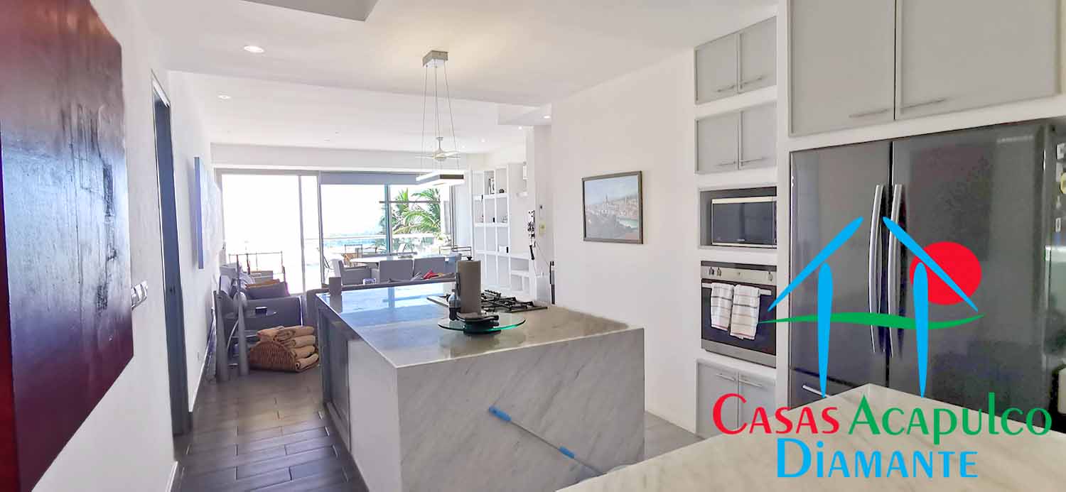 Ocean Front 202 - Cocina antes de Otis 6 Ocean Front 202 - Cocina antes de Otis 6